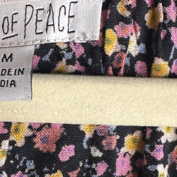 EUC• Patrons of Peace•Size Med• Floral Print• Tiered Ruffle Skirt•Smock Waist - Picture 6 of 8